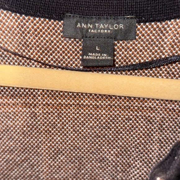 Ann Taylor Black and Brown Textured Knit - Picture 5 of 5